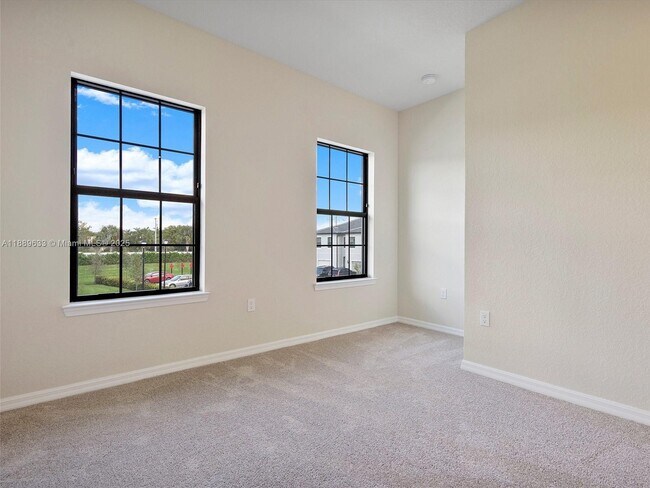 Building Photo - 2108 Appleton Cir N