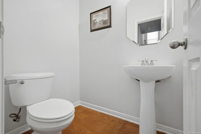 Building Photo - Spacious 5-Bedroom Home for Lease in Desirable Cibolo Location!