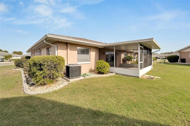 Building Photo - 114 Wintersong Ln