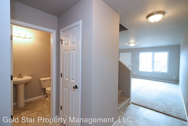 Building Photo - 3 br, 2.5 bath House - 4228 Serenity Court