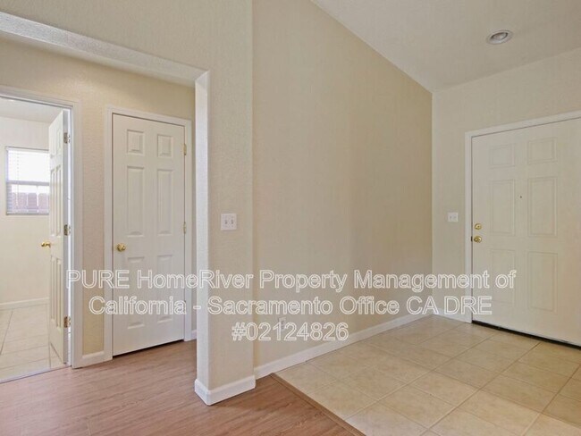 Building Photo - 4468 Dusham Cir
