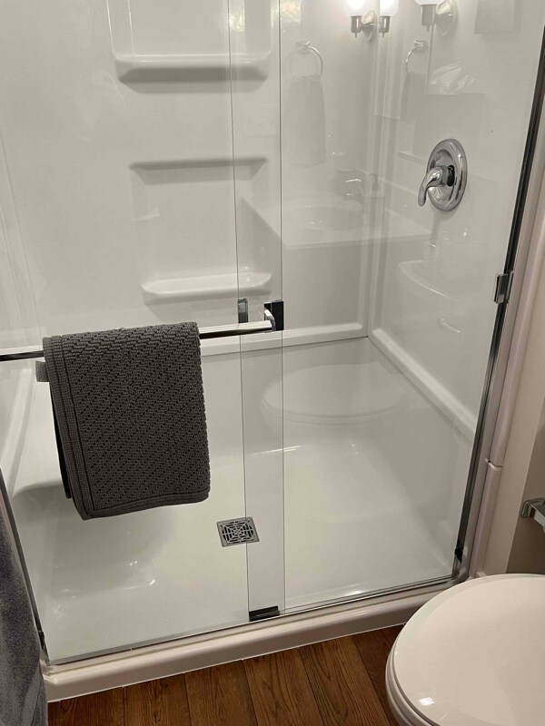 Building Photo - 1 W Church St