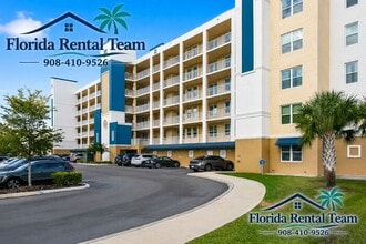 Building Photo - Golf Lake Condo