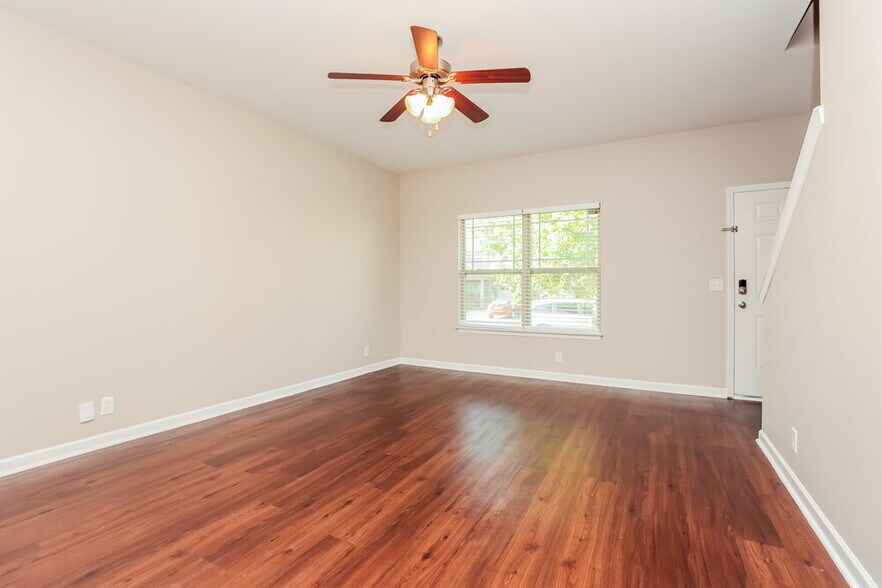 Building Photo - 5236 Nancy Seward Dr