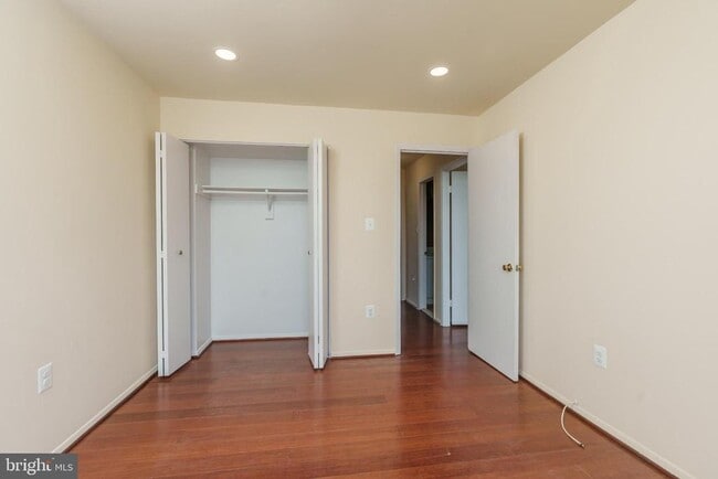 Building Photo - 12 Casey Ct