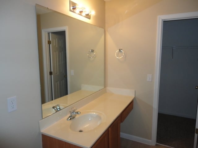 Building Photo - 1828 Chatfield Dr