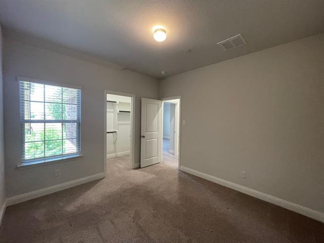 Building Photo - 538 Teton St