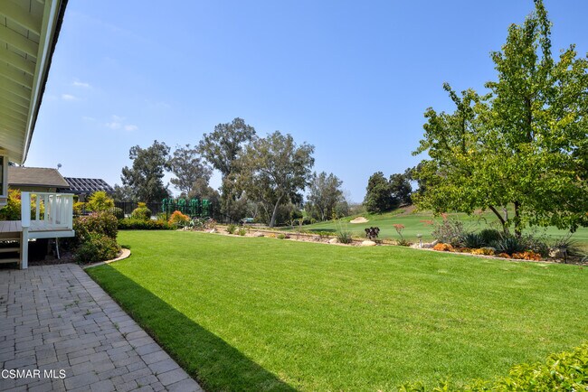 Building Photo - 4161 Clubhouse Dr