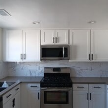 Building Photo - 1419 W 179th St