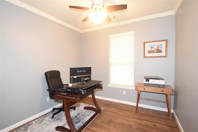 Building Photo - 24239 Yelverton Glen Dr