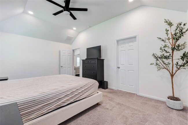 Building Photo - 3143 Soaring Pines Trail