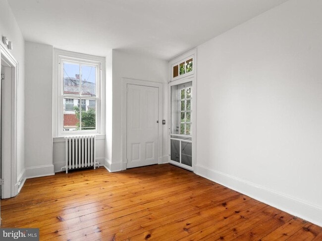 Building Photo - 318 N Matlack St