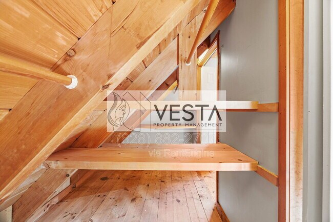 Building Photo - 58 Long Winding Road