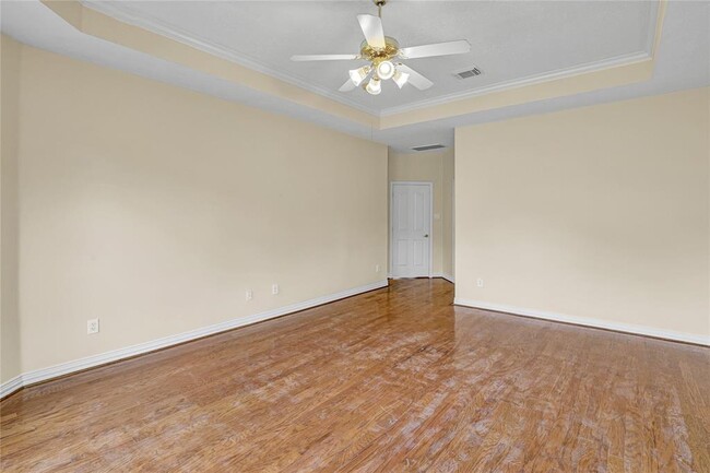 Building Photo - 2416 Spoonbill Dr