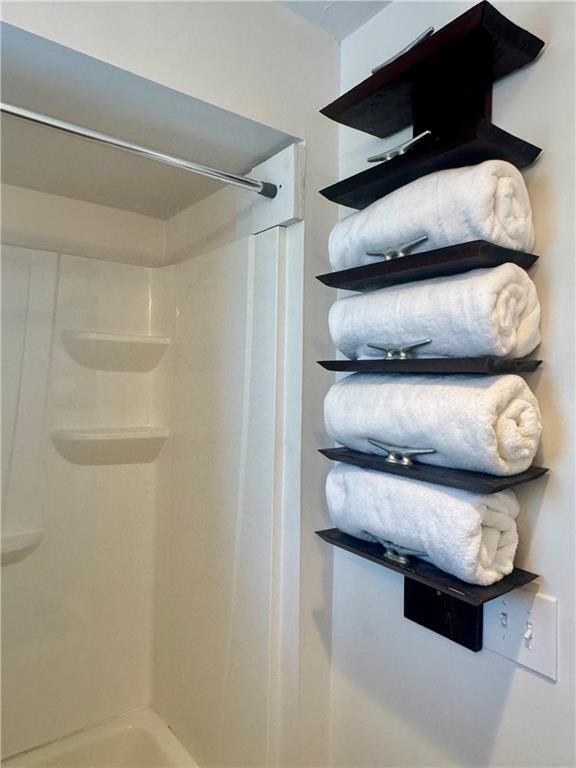 Building Photo - 7 White Cap Rd