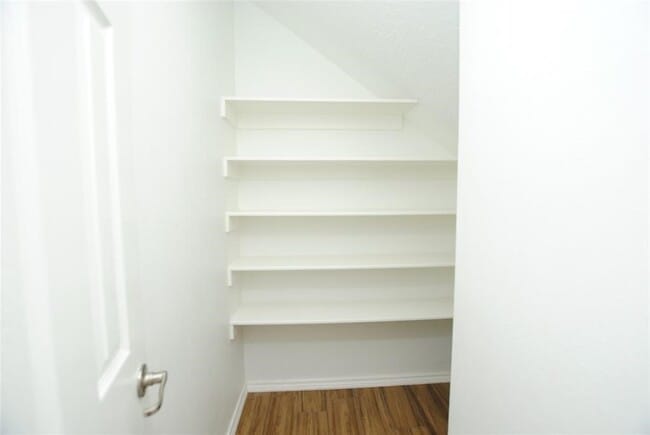 Building Photo - 3212 Victorian Manor Ln