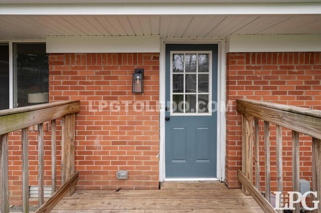 Building Photo - 4209 Penelope Dr