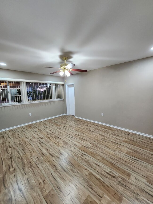 Building Photo - GREAT HOME