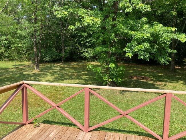 Building Photo - 3/1 House in South Rome- $1,195