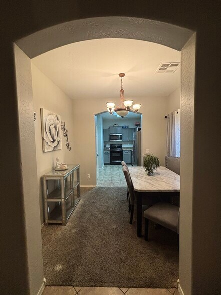 Building Photo - 17748 W Mandalay Ln