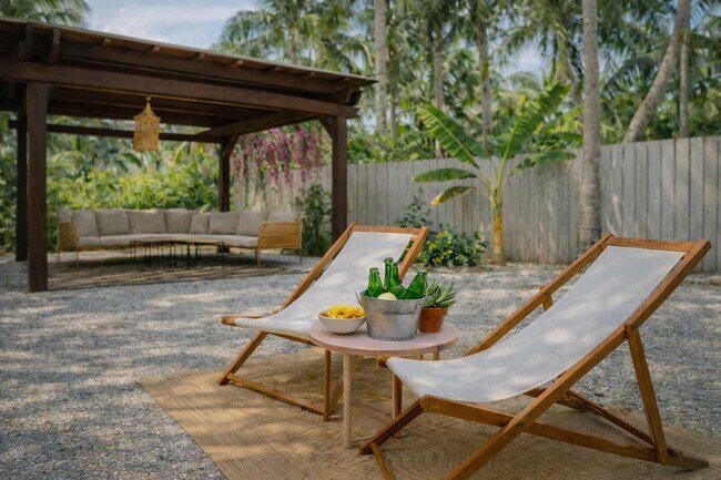 Building Photo - 181 NW 46th St