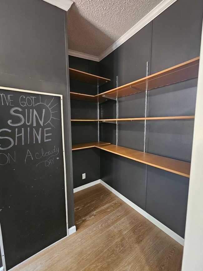 Building Photo - 4 Bedroom/ 2 Bath Modular Home