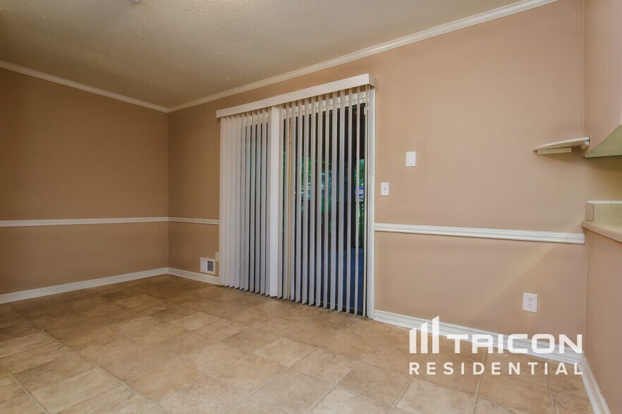 Building Photo - 761 San Miguel Dr
