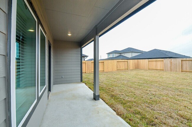 Building Photo - 3806 Axyl Run Ct