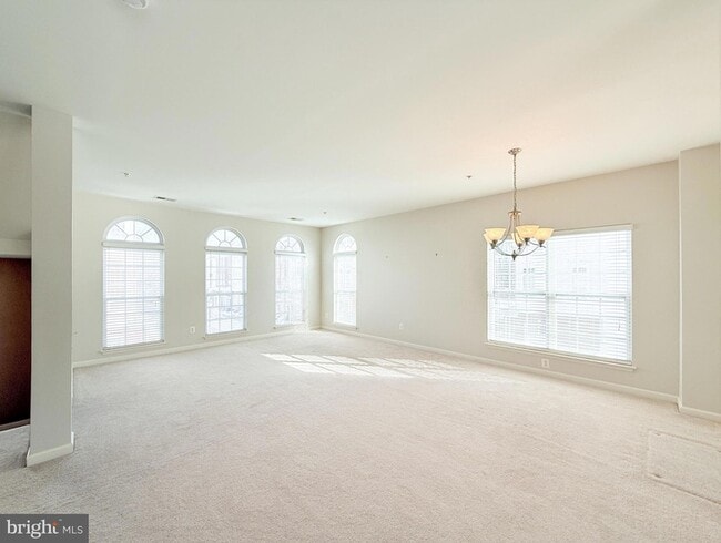 Building Photo - 12328 Rollys Ave