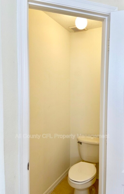 Building Photo - 3870 Aiden Pl