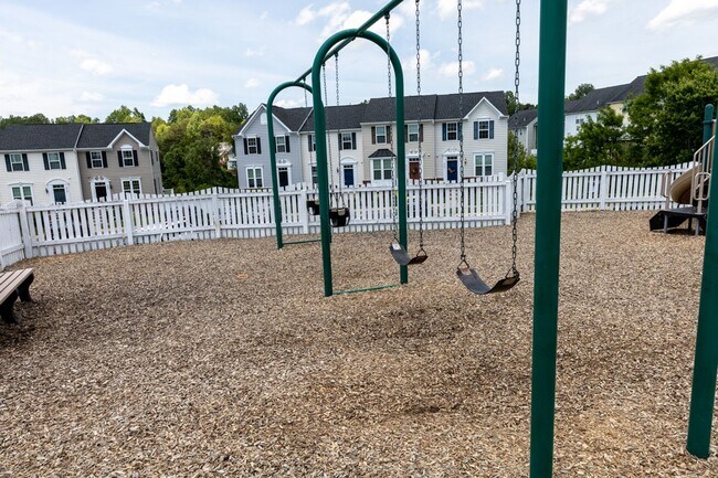 Building Photo - 2023 Verona Ct