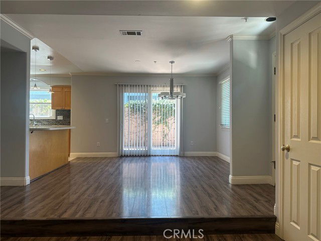 Building Photo - 263 E Glenarm St