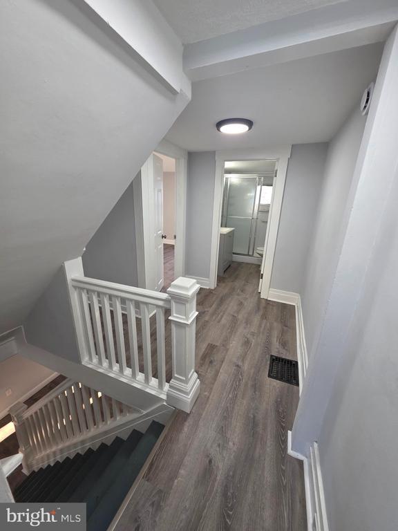 Building Photo - 340 Middlesex St