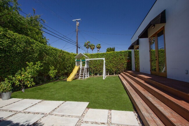 Building Photo - Spacious 4BR/3BA Westchester Home with Private Backyard, BBQ & Security System