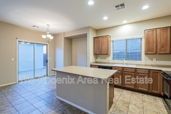 Building Photo - 488 N Citrus Ln