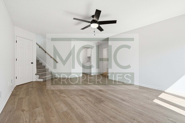 Building Photo - 15239 Goodman St