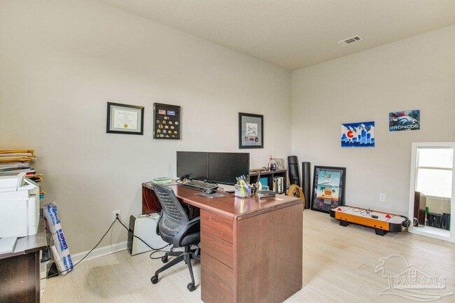 Building Photo - 9911 Pandion Trail