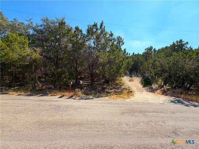 Building Photo - 1219 Songbird Dr