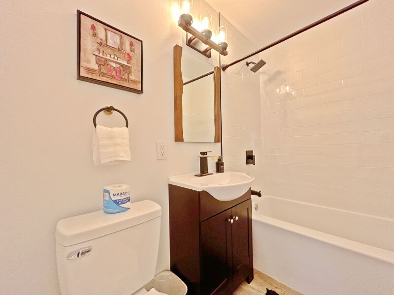 Building Photo - 5288 Santa Margarita St