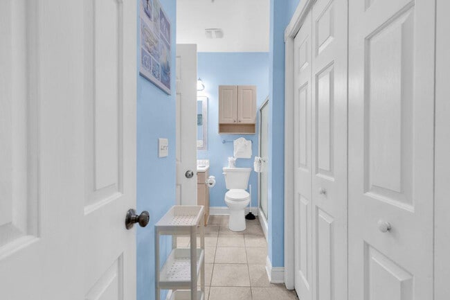 Building Photo - 4879 Luster Leaf Cir