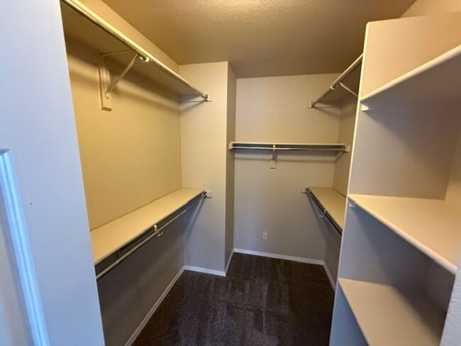 Building Photo - 6458 Silver Mesa Dr