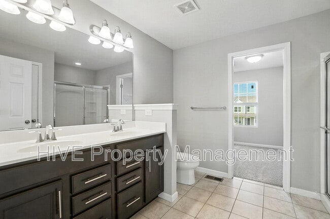 Building Photo - 6888 Lady Abigail Dr