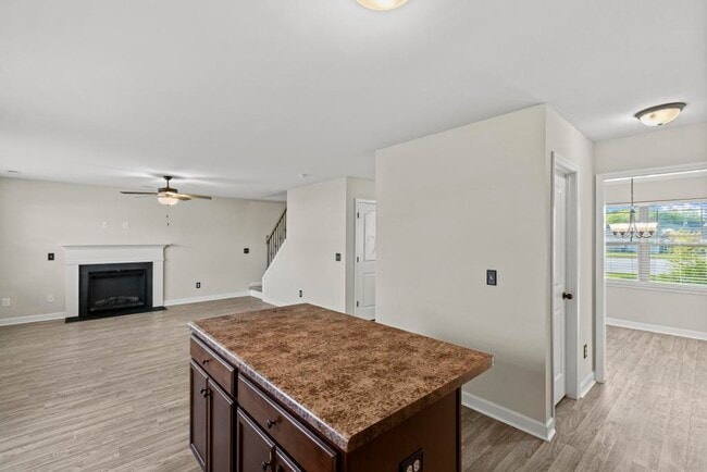 Building Photo - 707 Pandion Ct