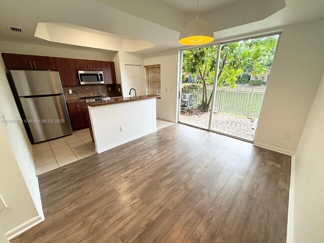 Building Photo - 4938 Leeward Ln