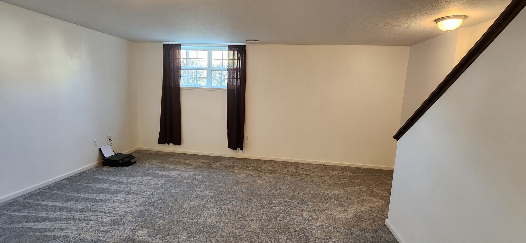 Building Photo - 5637 Crystal Falls St