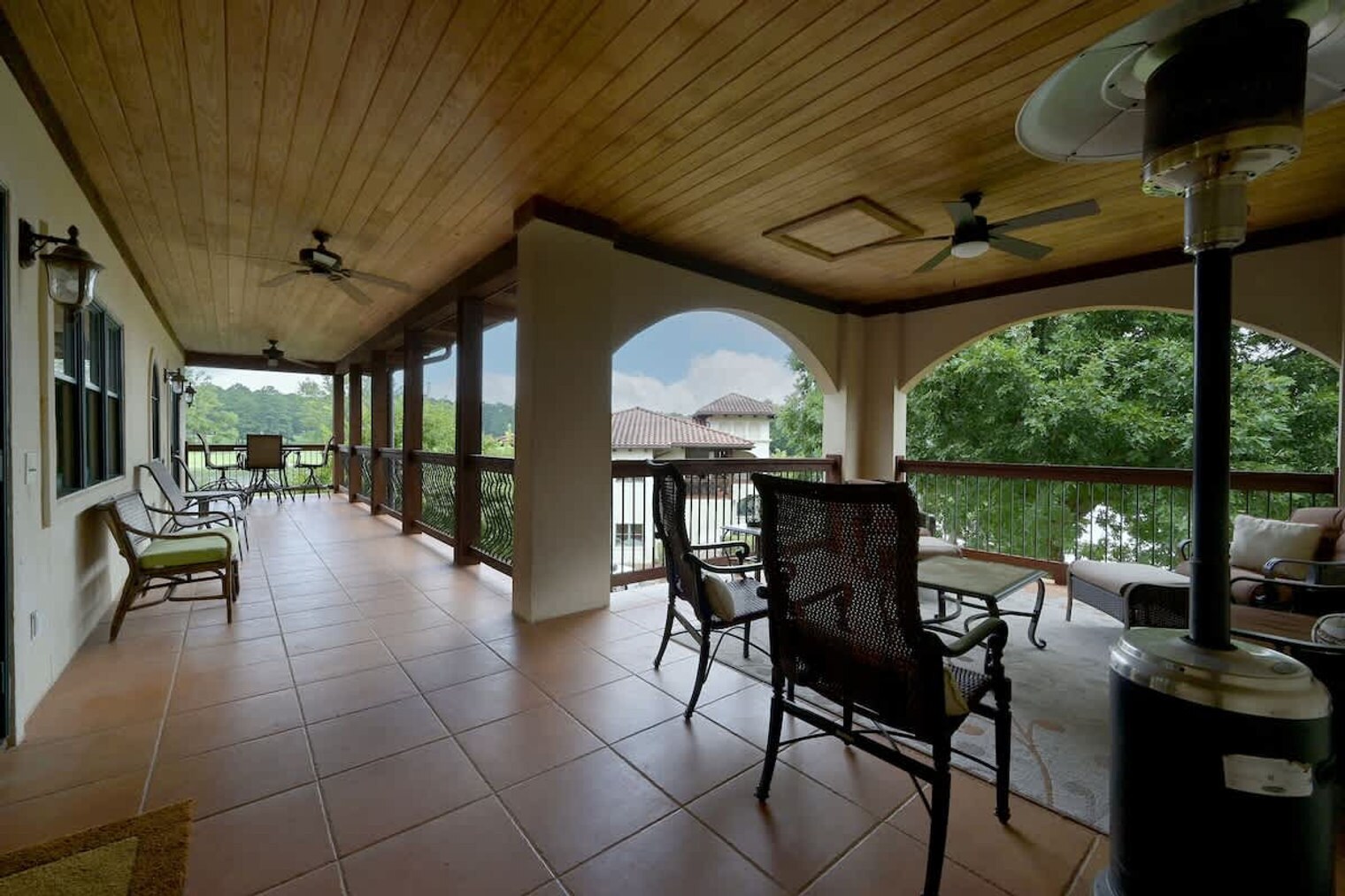 Building Photo - 473 Cuscowilla Dr