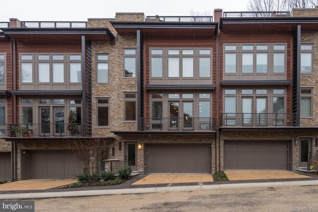 Primary Photo - 5206 Willet Bridge Ct