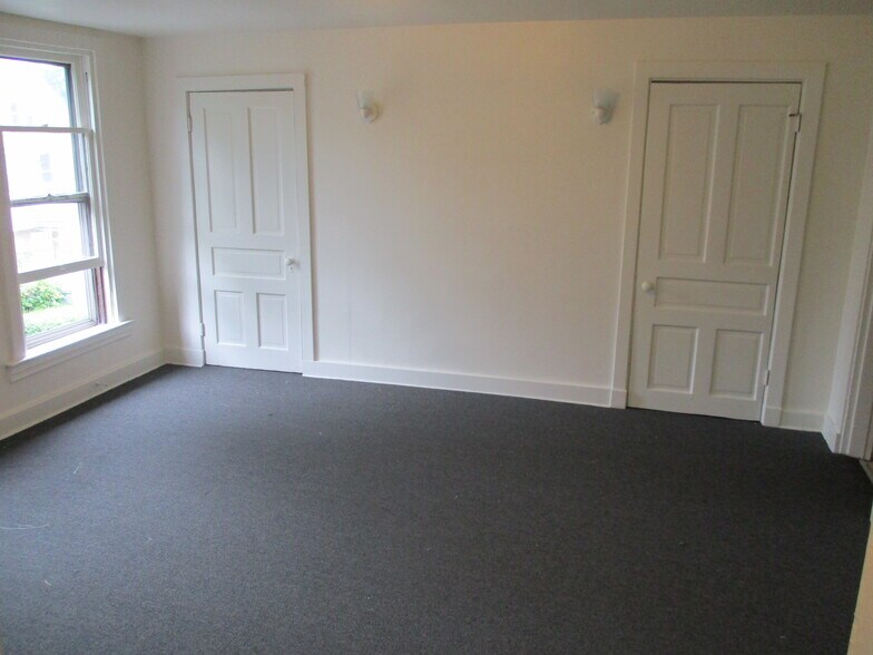 Bedroom 1 - 228 Green St