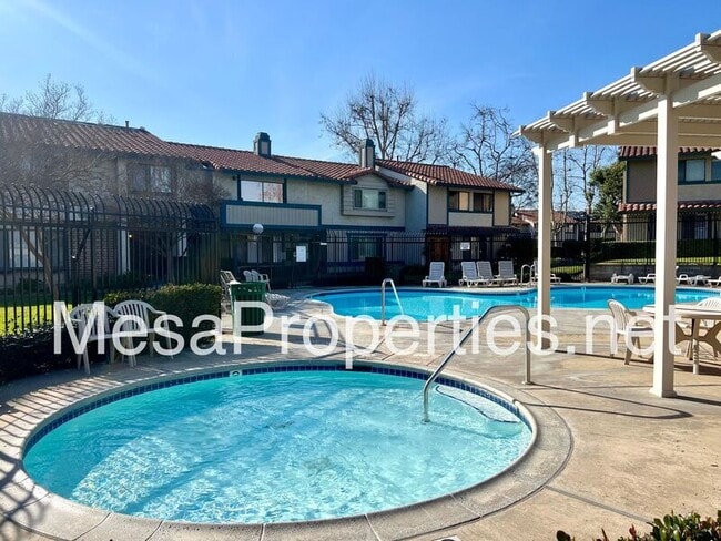 Building Photo - 5193 Steamboat Dr