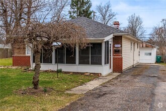 Building Photo - 4964 Orchard Rd